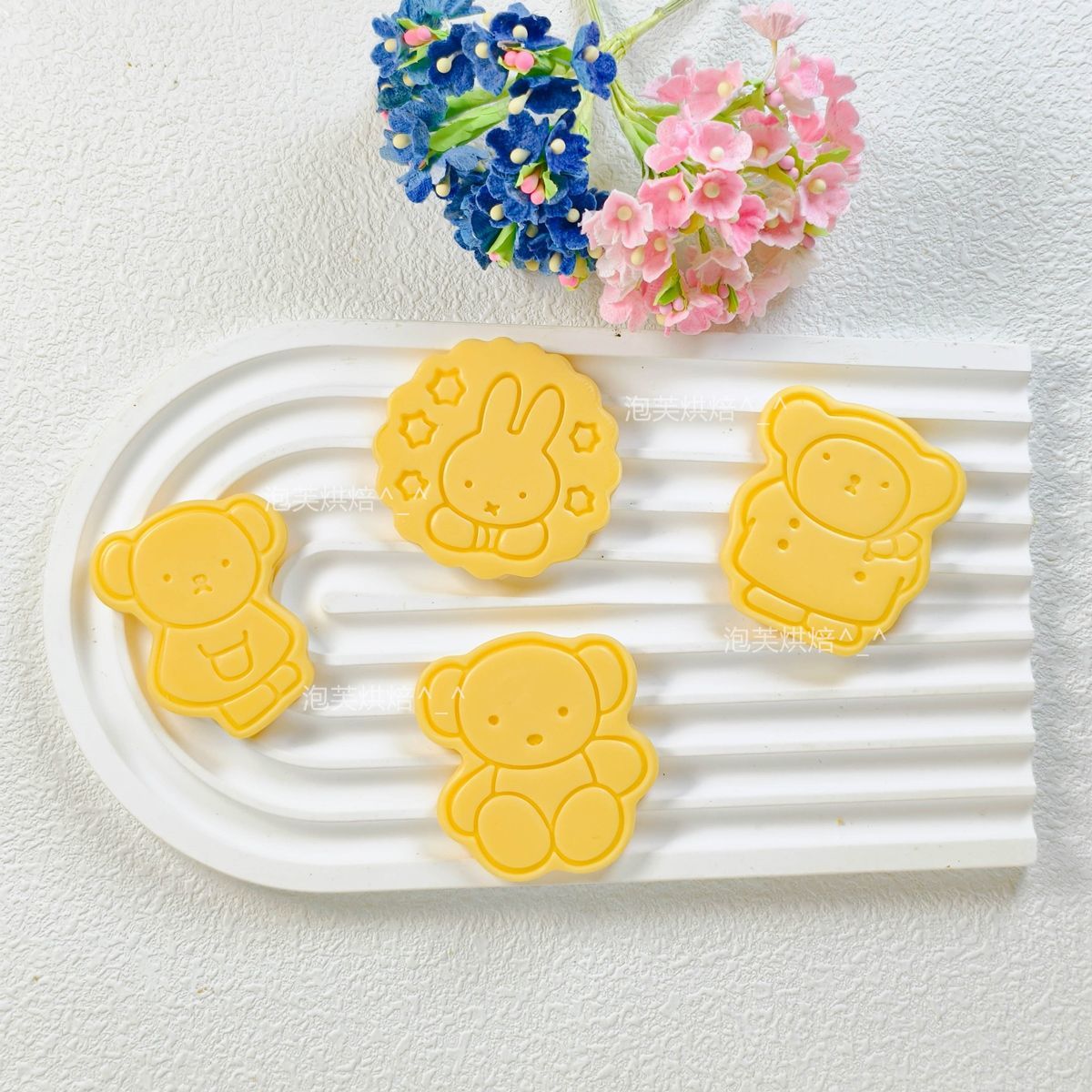 Cute 3D Press Cookie Mold with - Kids Outdoor Kitchen Accessories ulasan dan harga